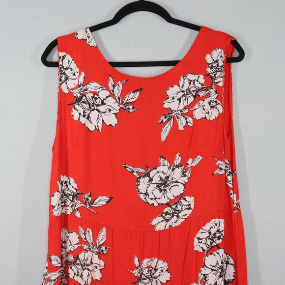 Free People Midi Dress Size M Rita Tiered Flowy Red Floral Print Scoop Open Back - Picture 2 of 8